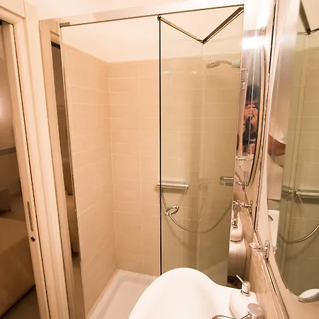 Casa Vacanza Dimore Luxury Guest house 3*